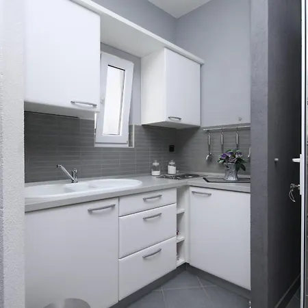 With A Parking Space Hvar - 8810 *