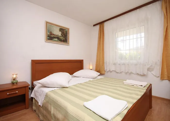 Apartment With A Parking Space Hvar - 8810 Hvar Town