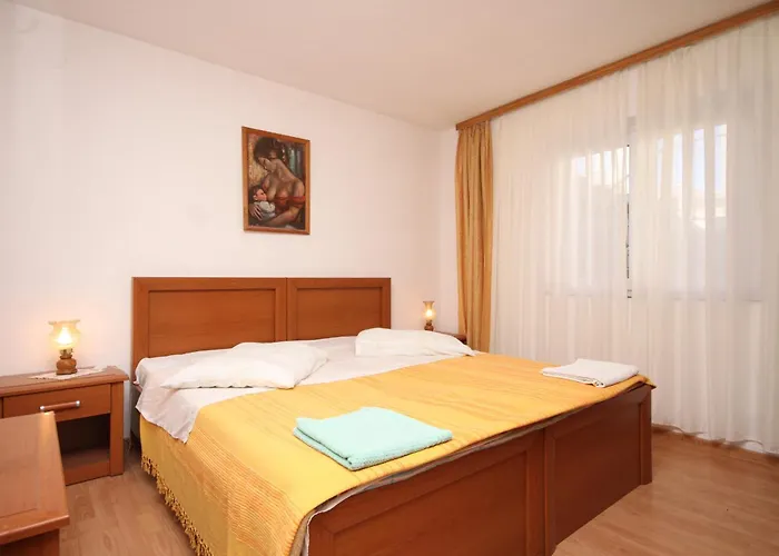 Apartment With A Parking Space Hvar - 8810 Hvar Town