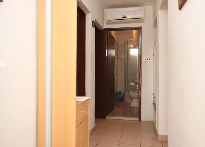 アパート With A Parking Space Hvar - 8810 *